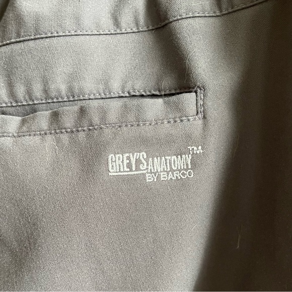 Grey’s Anatomy  Active scrub top and Grey’s Anatomy signature bottoms - Picture 7 of 7